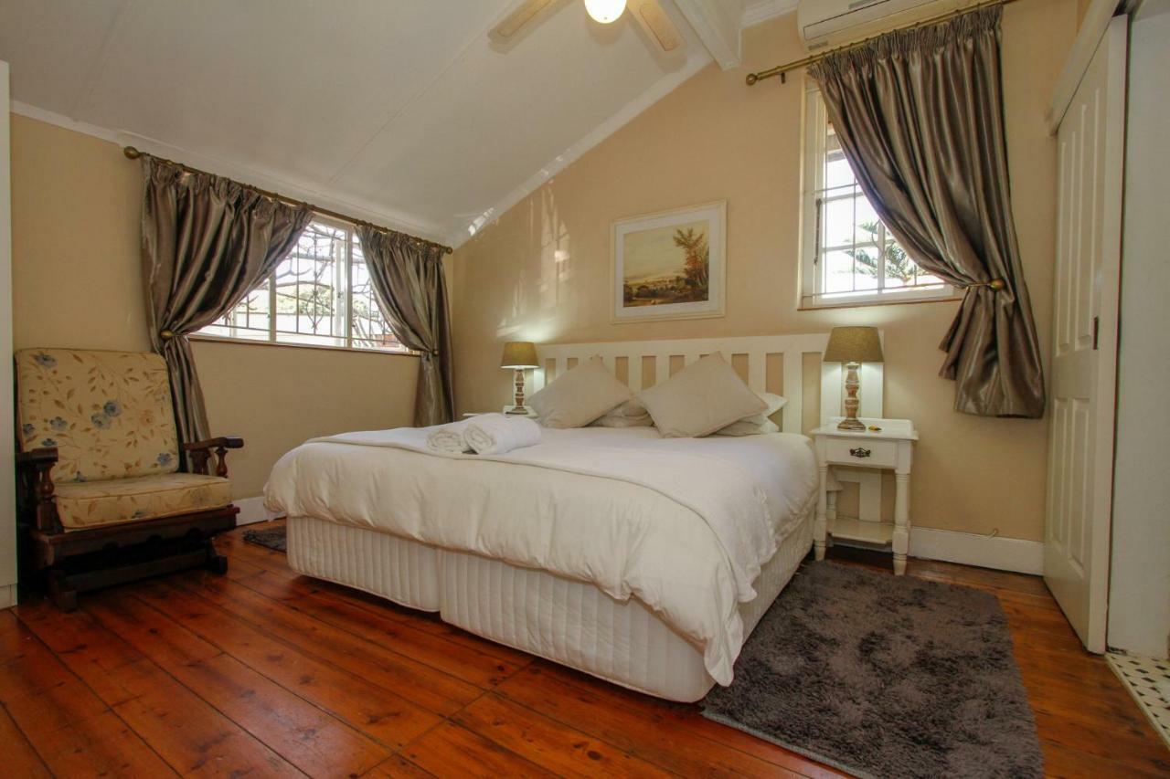 Coweys Corner Bed & Breakfast Durban Exterior photo